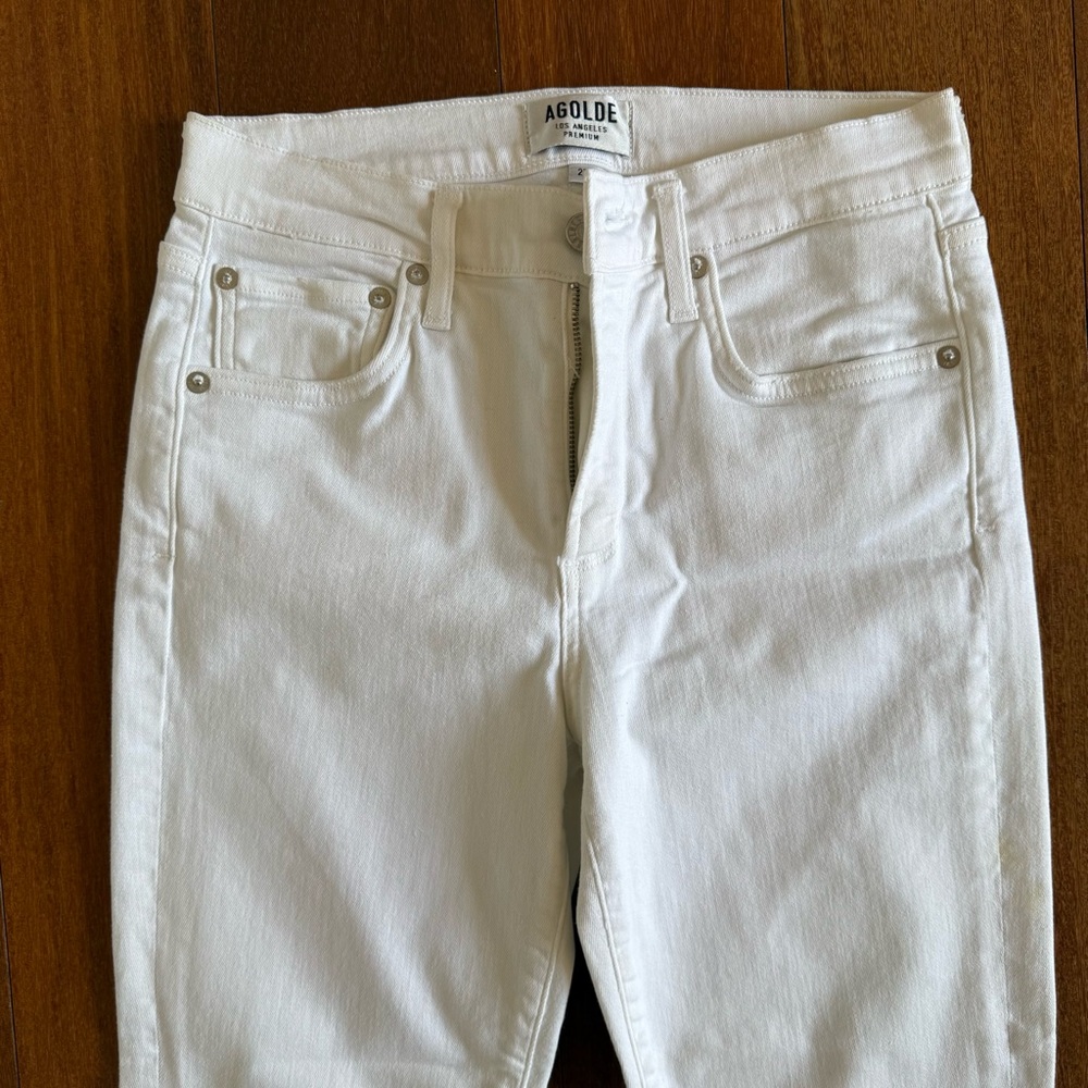 Agolde White Cropped Jeans with Distressed Hem